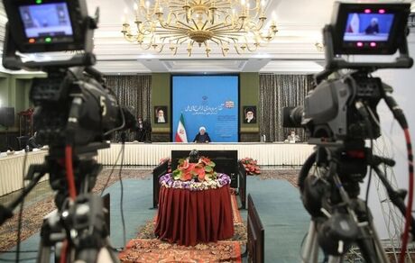 
روحانی: از آغاز دولت یازدهم حرکتی جهادی در زمینه آب و برق آغاز شد
