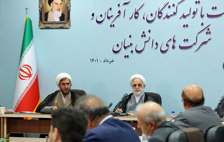 اژه ای: عرصه فعالیت مردم و بخش خصوصی را قفل نکنیم