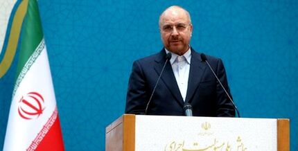 در خدمات عمومی حق نداریم خودمان را با قبل از انقلاب اسلامی مقایسه کنیم / در حکمرانی نو باید با سایر کشورها قابل مقایسه و رقابت باشیم