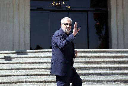 اظهار امیدواری وزیر نفت برای قطع نشدن گاز مشترکان خانگی!
