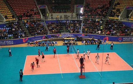 لیگ برتر والیبال: شهرداری ارومیه خیال نبردن ندارد / نوار بردهای خودروسازان پاره شد / هراز همچنان یکه تاز / شهداب به رده دوم پرید