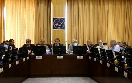 رئیس کمیسیون عمران مجلس: یک ساختمان در ۱۵ سال به بافت فرسوده تبدیل می‌شود