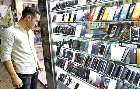 قیمت موبایل هم کاهشی شد