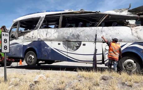 جان باختن ۱۶ مهاجر در واژگونی اتوبوسی در مکزیک