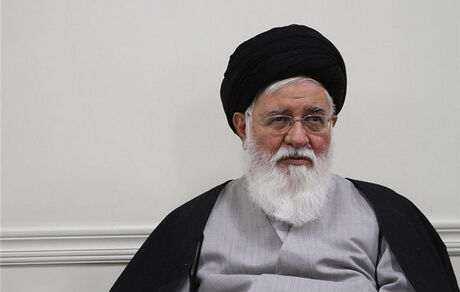 علم الهدی: اگر برای کسی مقام، درجه، اضافه‌کار و حق مأموریت ملاک باشد، می‌شود پلیس فرانسه که به پوچی رسیده است