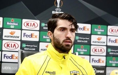 آتش‌بازی کریم انصاری‌فرد در یونان