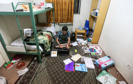 وزیر علوم: برای تامین خوابگاه پسران مشکلاتی وجود دارد