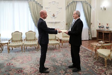 رئیس جمهور: روابط ایران و لبنان صرفاً مناسباتی سیاسی نیست / پیوند قلبی بین دو کشور برقرار است