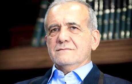 رئیس جمهور: می‌توان زیرساخت‌های آموزشی و درمانی مناطق محروم را متحول کرد