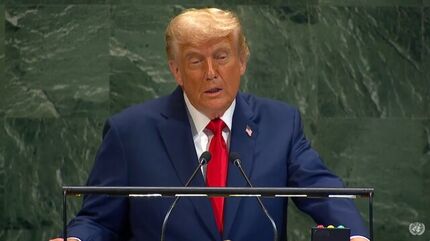 ترامپ: انرژی تجدیدپذیر دروغی بیش نیست / ایران پیشنهاد من را رد کرد / در دوره طلایی آمریکا هستیم