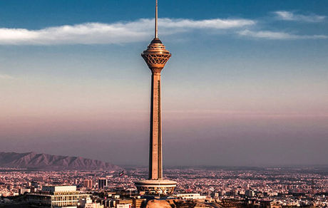برج میلاد دو روز تعطیل است
