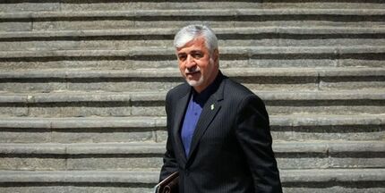 وزیر ورزش جراحی شد