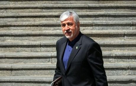 وزیر ورزش جراحی شد