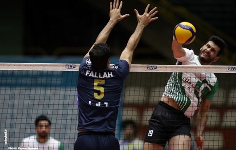 لیگ برتر والیبال: هراز آمل از بحران خارج شد / شهرداری ارومیه بی‌خیال بردن نمی‌شود / پیکان به رده دوم صعودکرد