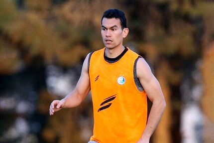 مدافع ازبک استقلال به بازی با نماینده بحرین رسید