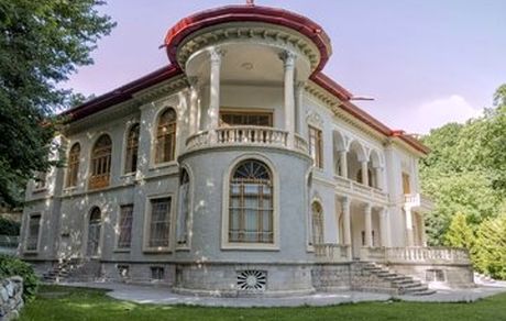 فامیل مدیرمسئول روزنامه کیهان، مدیر کاخ سعدآباد شد