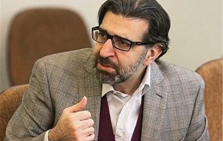واکنش انتقادی صادق خرازی به شایعه استعفای برخی نمایندگان در اعتراض به گران شدن بنزین