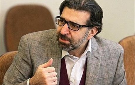 واکنش انتقادی صادق خرازی به شایعه استعفای برخی نمایندگان در اعتراض به گران شدن بنزین