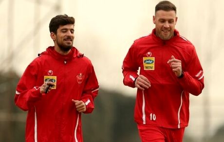 استوکس نیامده به مرخصی رفت