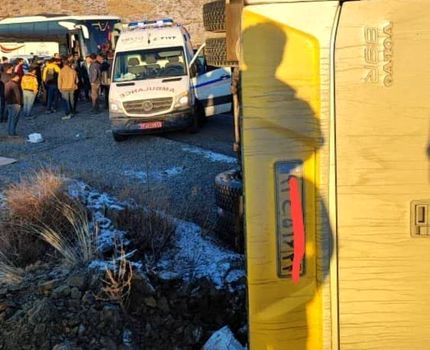 واژگونی اتوبوس ورزقان معدن مس سونگون، ۱۰ مصدوم برجای گذاشت