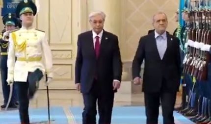 استقبال رسمی رئیس جمهور قزاقستان از رئیس جمهور کشورمان