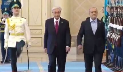 استقبال رسمی رئیس جمهور قزاقستان از رئیس جمهور کشورمان