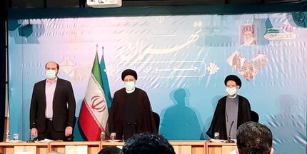 صمیمانه از مردم برای همکاری و همراهی‌ با دولت تشکر می‌کنم/برنامه تحولی دولت نشات گرفته از سخنان رهبری انقلاب است