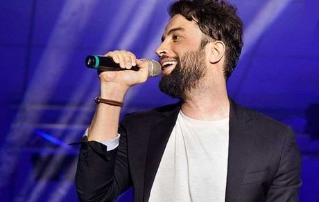 کنسرت بنیامین بهادری به‌دلیل کرونا آنلاین برگزار شد