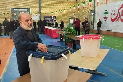 آغاز رسمی فرآیند رای گیری انتخابات ۱۱ اسفند