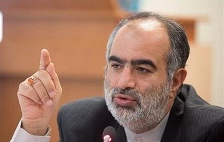 واکنش حسام الدین آشنا به مستند بی‌بی‌سی درباره جلسه فرماندهان سپاه