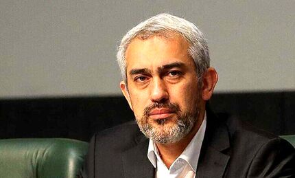 وزیر اقتصاد: تصمیمات خوبی برای تثبیت بازار ارز گرفته شده است