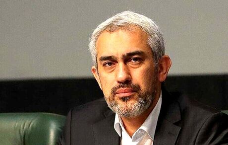 وزیر اقتصاد: تصمیمات خوبی برای تثبیت بازار ارز گرفته شده است