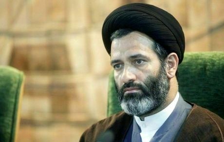 
نماینده سنقر: در متلاشی شدن شبکه آمدنیوز دست برتر با سپاه عزیز بود
