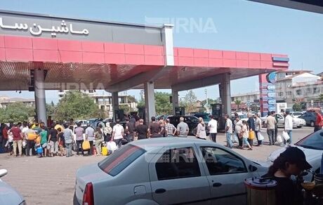 بحران کمبود سوخت در پمپ بنزین‌های شمال کشور در پی موج وحشتناک حضور مسافران