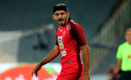 ستاره سابق پرسپولیس زیر تیغ انتقادات