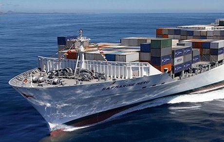 تحمیل یک میلیون دلار هزینه برای تاخیر در تخلیه کشتی‌ها /پرداخت هزینه از خزانه دولت