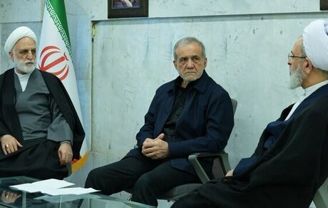 تشکیل دومین جلسه شورای موقت رهبری