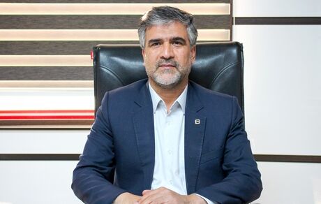 احداث ۳ نیروگاه خورشیدی در مدیریت شعب بانک مسکن سمنان / فروش اقساطی بیش از ۳ هزار واحد نهضت ملی مسکن