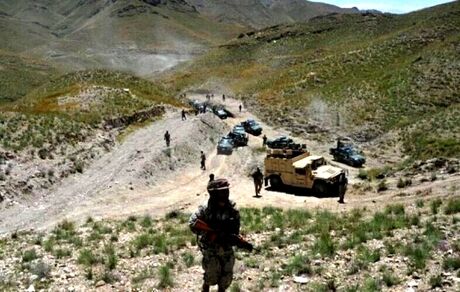 کشته شدن ۲۵ تروریست در مرز پاکستان و افغانستان