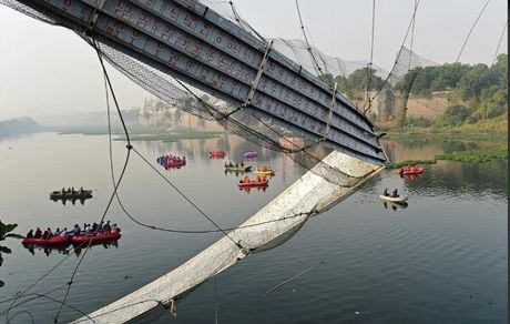 بازداشت ۹ نفر در هندوستان به علت ریزش خونین پل در این کشور