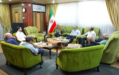 رئیس جمهور: مسائل پیچیده کشور با صدور بخشنامه و دستور اداری حل نخواهد شد