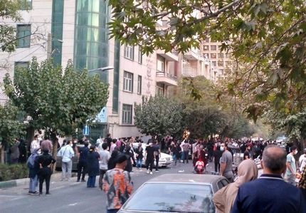تسنیم: تجمعات اعتراضی پراکنده در برخی نقاط تهران