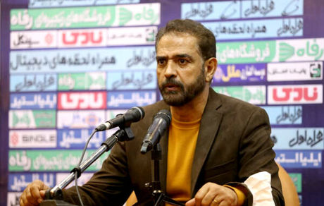 فیروز کریمی سرمربی استقلال در دربی ۱۰۵ شد؟