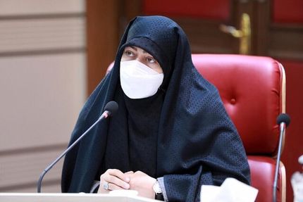 در کنار معیشت، به فکر ارتقاء وضعیت فرهنگی جامعه هم باشیم