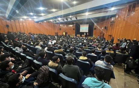 سخنگوی دولت: هم فعال بودن و پیشرو بودن هزینه دارد و هم منفعل بودن