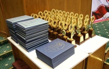 برگزیدگان سی و نهمین جشنواره بین‌المللی خوارزمی تجلیل شدند