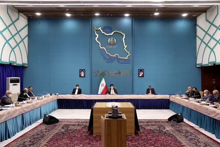ایجاد اشتغال در اولویت کاری همه دستگاه‌ها باشد