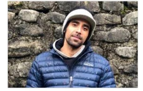 شاعر زندانی آزاد شد