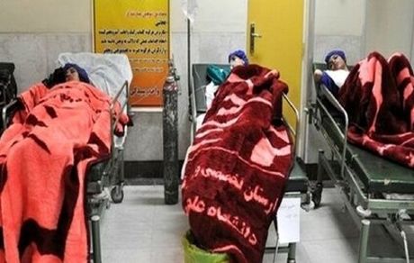 مسمومیت دانش آموزان دختر به اراک رسید