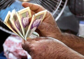 آیا حداقل حقوق کارگران افزایش می‌یابد؟